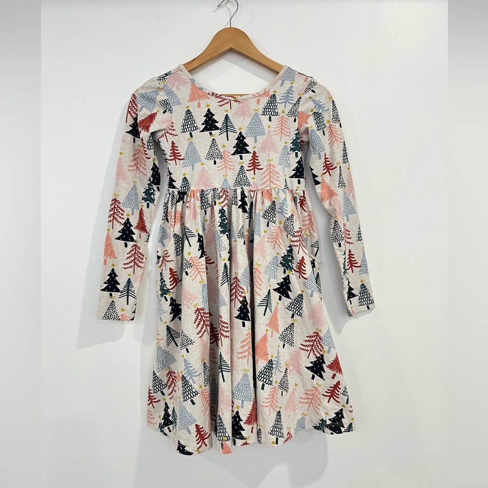 Hanna Andersson Girls Long Sleeve Skater Dress Celebration Tree Pockets 150/12‎
